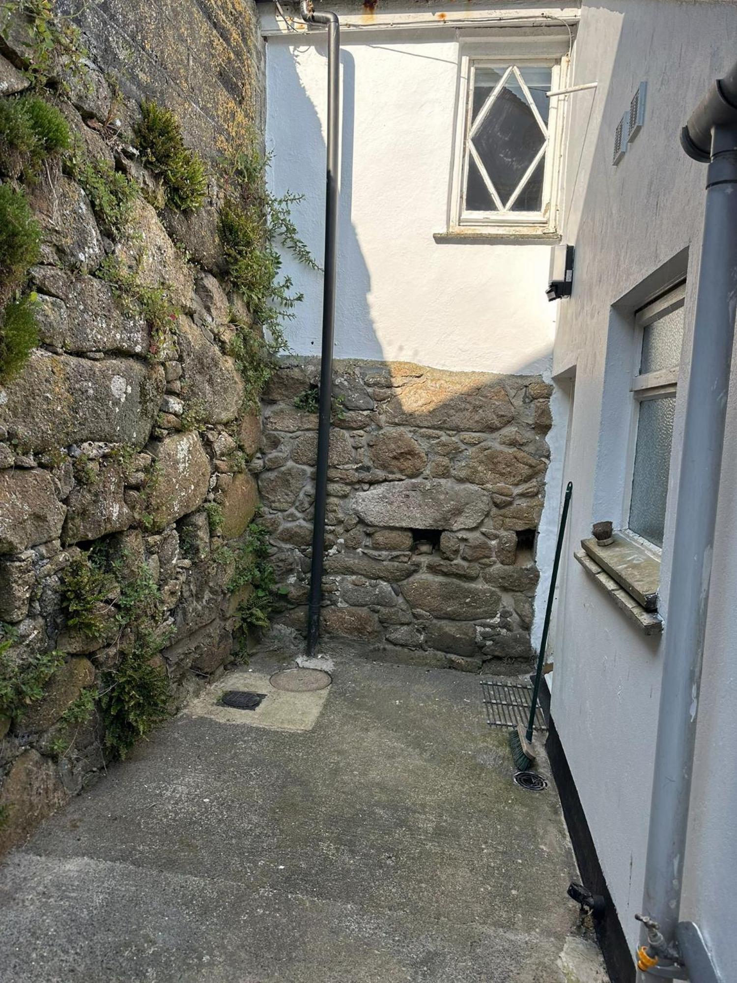 New Renovated Beach Front Cottage Mousehole Exterior foto